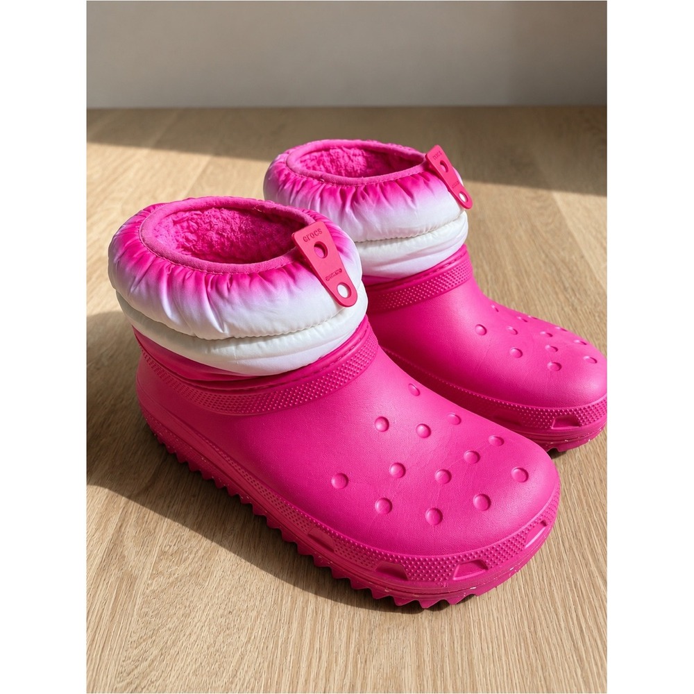 CROCS Women's Pink Puff Lined Rain & Snow Boots